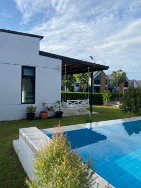 Pool34